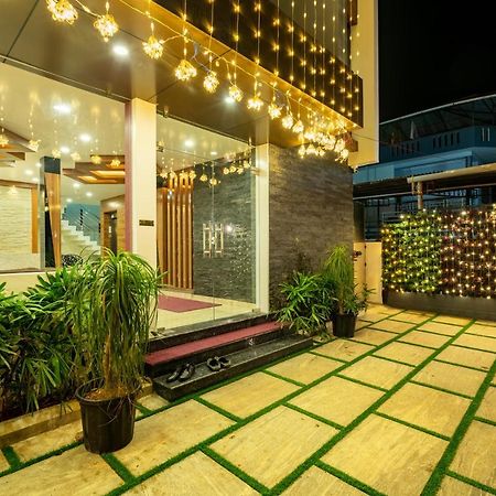 Daan Regency Hotel Thrissur Exterior foto