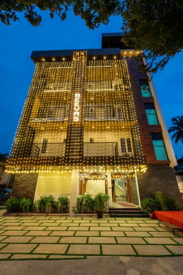 Daan Regency Hotel Thrissur Exterior foto