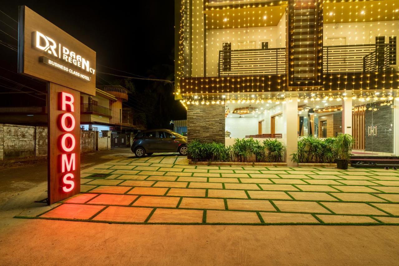 Daan Regency Hotel Thrissur Exterior foto