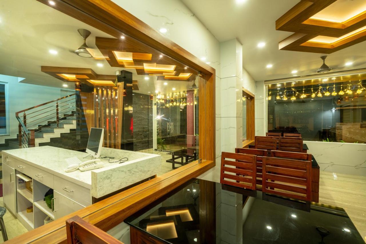 Daan Regency Hotel Thrissur Exterior foto
